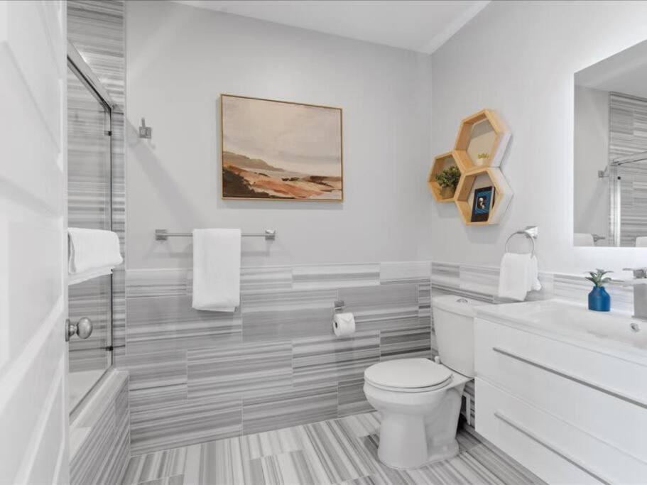 Cozysuites Dream 1Br, Ppg Paints Arena, Pitts Pittsburgh Eksteriør billede