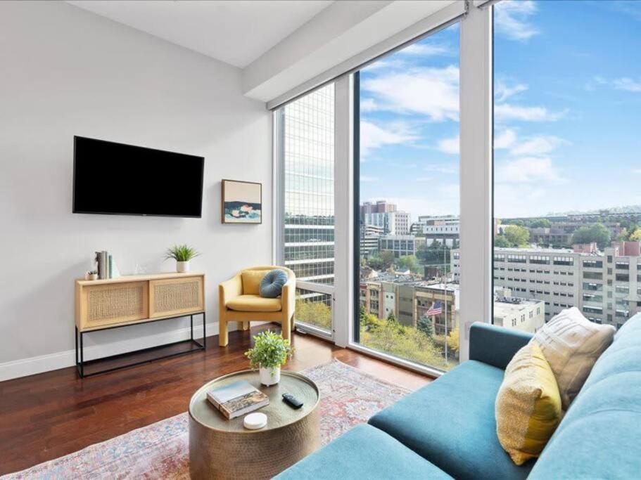 Cozysuites Dream 1Br, Ppg Paints Arena, Pitts Pittsburgh Eksteriør billede