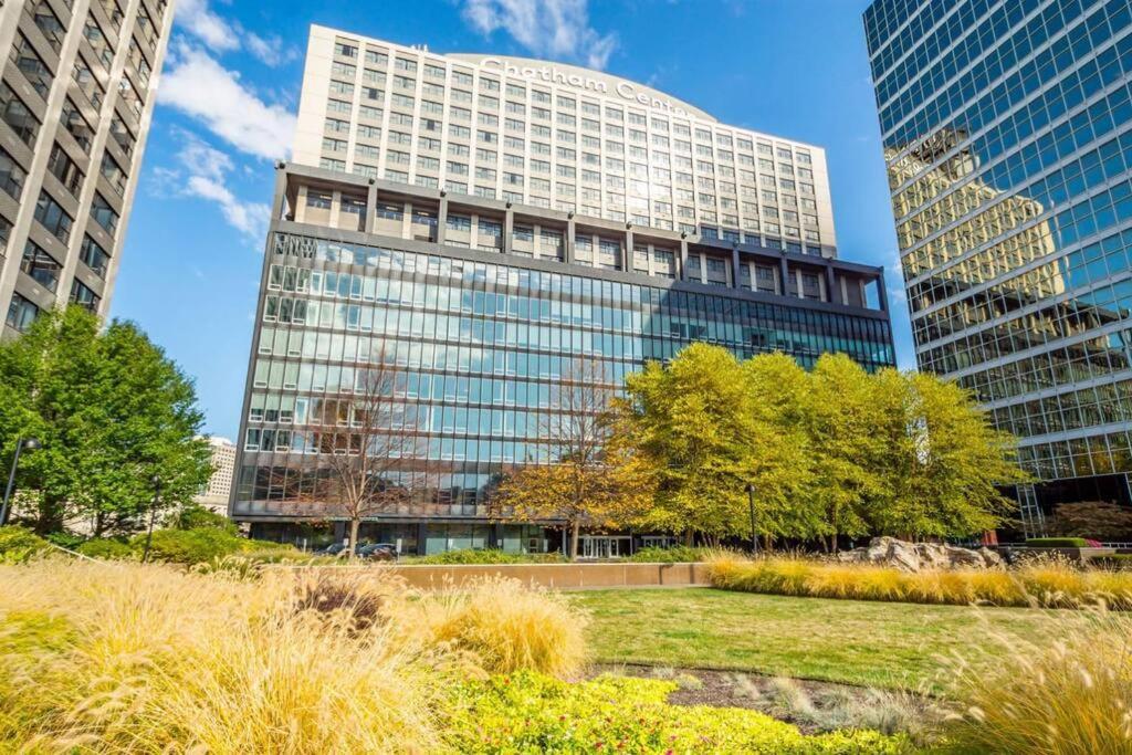 Cozysuites Dream 1Br, Ppg Paints Arena, Pitts Pittsburgh Eksteriør billede